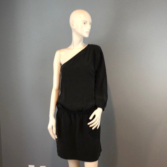 silk short black dress